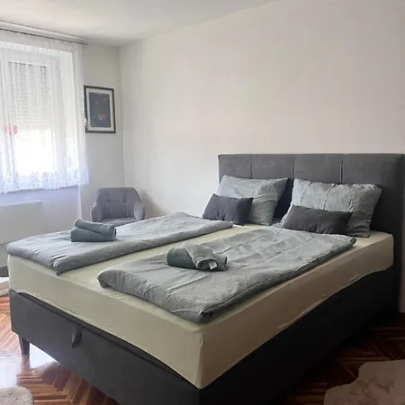 Appartement Toromanovic